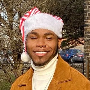 Meet your Posher, Derrick